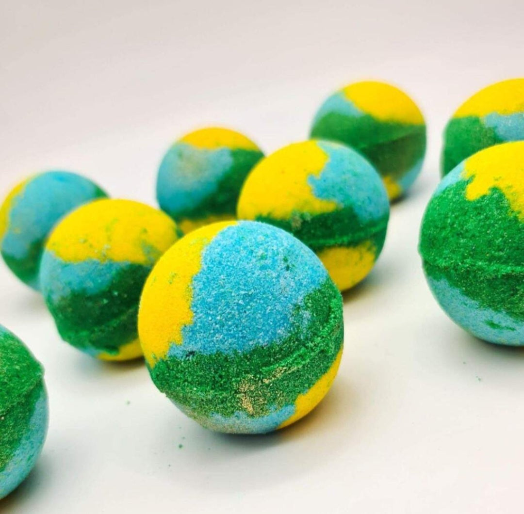Thai Lime and Mango Bath Bomb